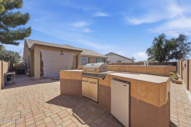 10961 W CHASE Lane, Avondale, AZ 85323