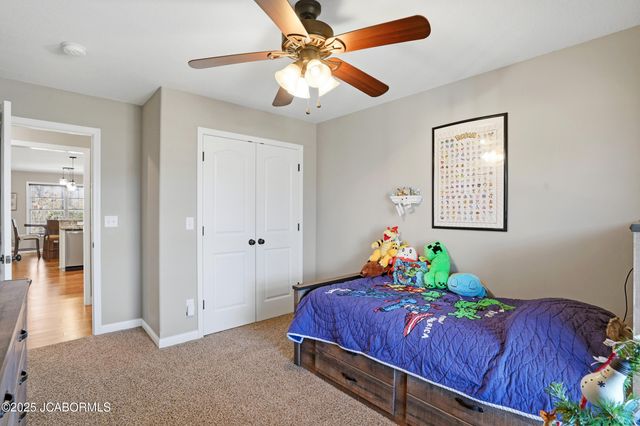 415 SPRING AVENUE, Holts Summit, MO 65043