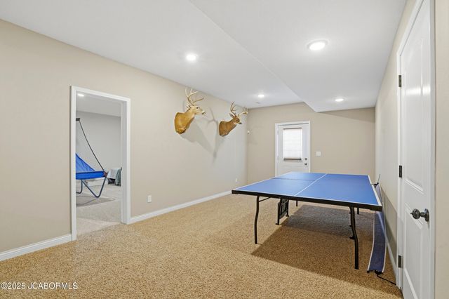 415 SPRING AVENUE, Holts Summit, MO 65043