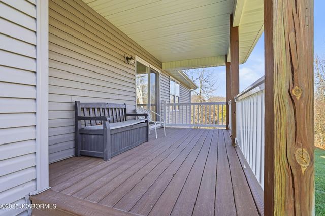 415 SPRING AVENUE, Holts Summit, MO 65043