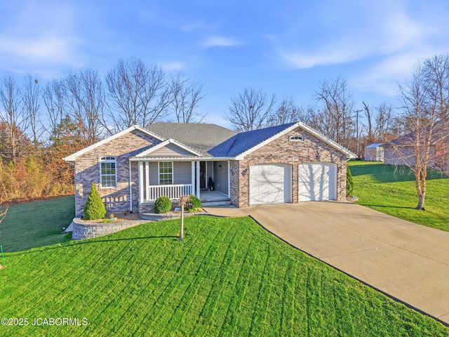 415 SPRING AVENUE, Holts Summit, MO 65043
