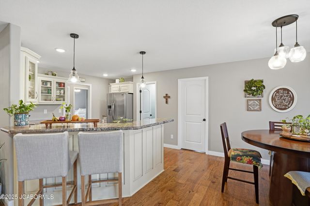 415 SPRING AVENUE, Holts Summit, MO 65043