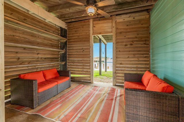 306 Pompano Lane, Surfside Beach, TX 77541