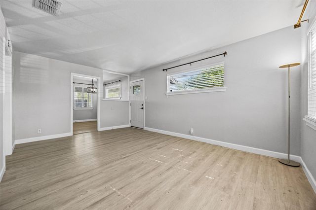 4709 Leslie Ave, Austin, TX 78721