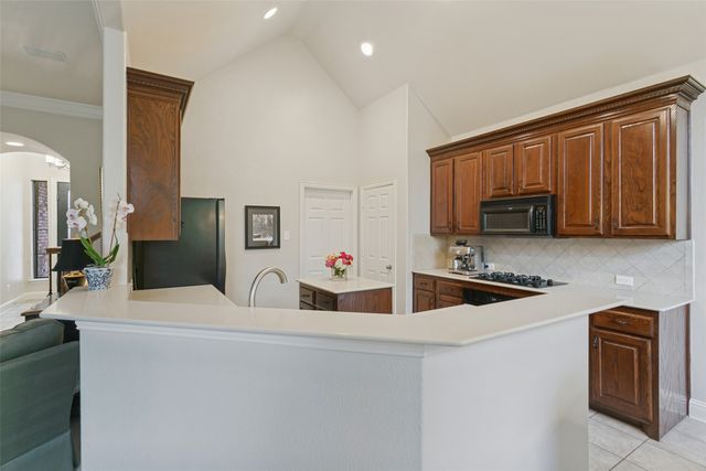 2206 Muskeg Lane, Euless, TX 76039