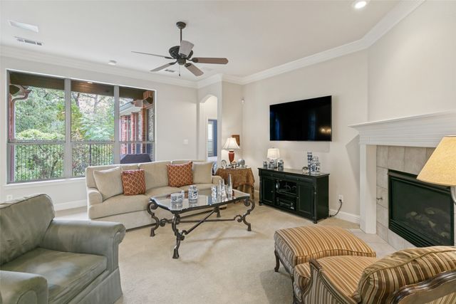 2206 Muskeg Lane, Euless, TX 76039