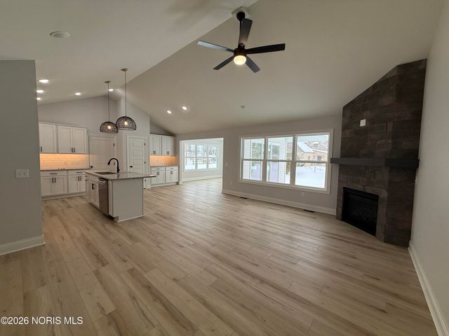 4550 Vineyard Road, Toledo, OH 43623