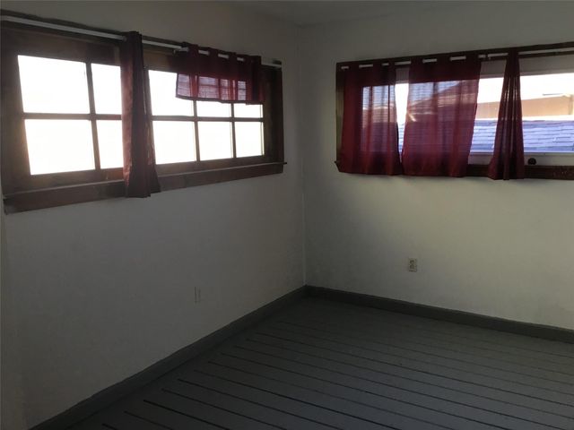 1404 E Bayshore Drive B, Dickinson, TX 77539