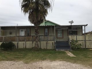 1404 E Bayshore Drive B, Dickinson, TX 77539
