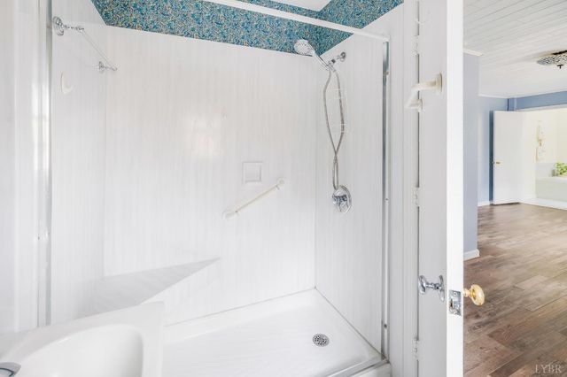 306 Myrtle Lane, Lynchburg, VA 24502