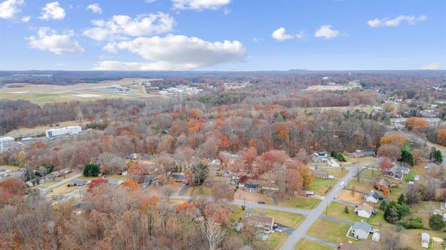 306 Myrtle Lane, Lynchburg, VA 24502