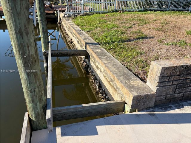 4945 Sorrento Court, Cape Coral, FL 33904