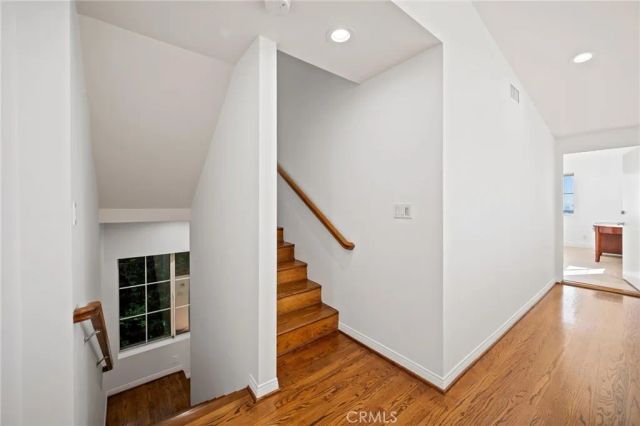 8246 Woodshill Trail, Los Angeles, CA 90069