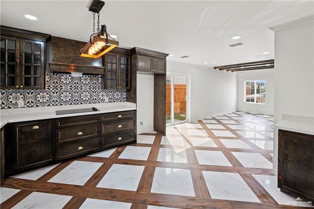 1409 E Karen Drive B, Alton, TX 78573