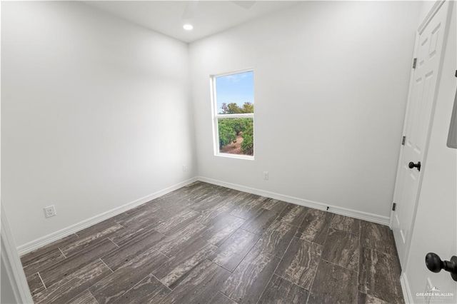 1409 E Karen Drive B, Alton, TX 78573