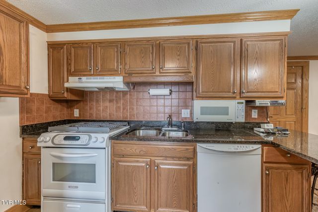 345 South Elm Avenue, Erwin, TN 37650