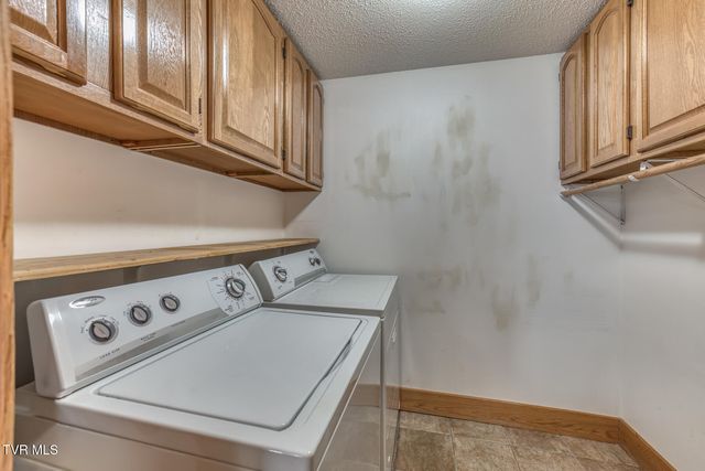 345 South Elm Avenue, Erwin, TN 37650