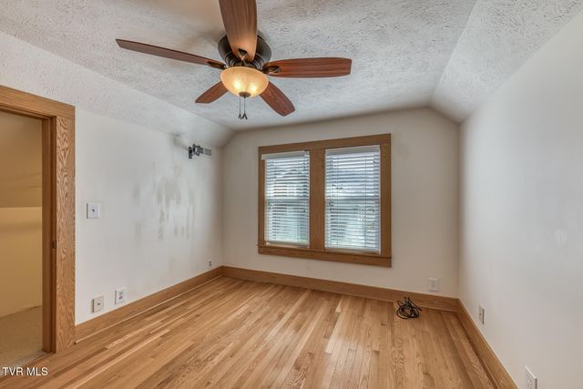 345 South Elm Avenue, Erwin, TN 37650