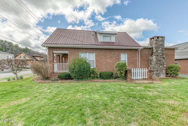 345 South Elm Avenue, Erwin, TN 37650