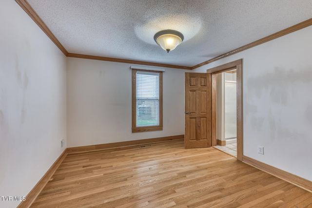 345 South Elm Avenue, Erwin, TN 37650