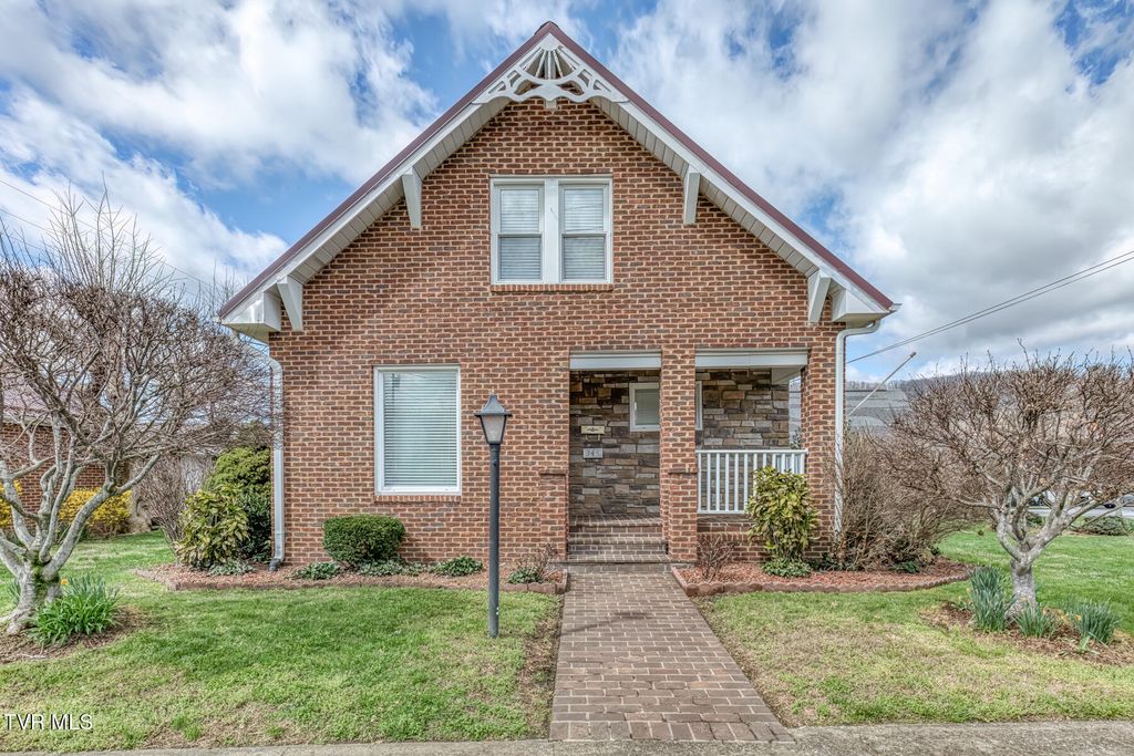 345 South Elm Avenue, Erwin, TN 37650