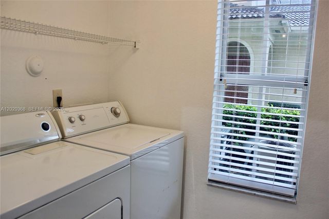 2548 Centergate Dr 107, Miramar, FL 33025