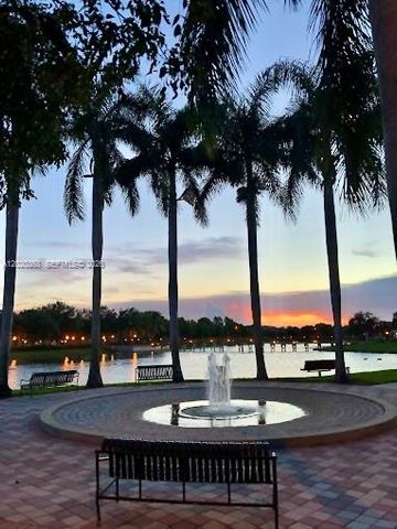 2548 Centergate Dr 107, Miramar, FL 33025