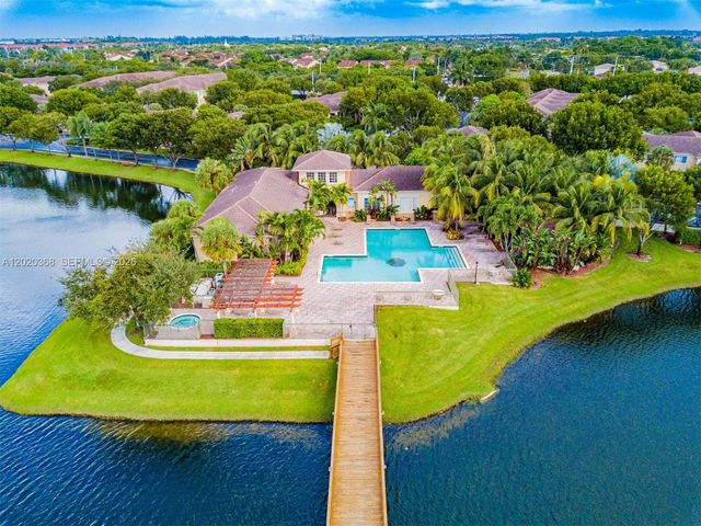 2548 Centergate Dr 107, Miramar, FL 33025