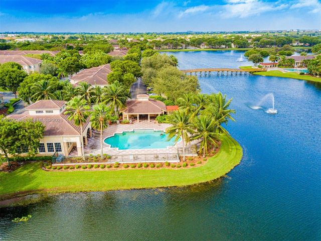2548 Centergate Dr 107, Miramar, FL 33025