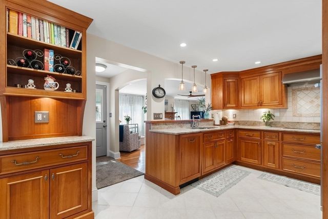 16 Beaver Park Road, Danvers, MA 01923