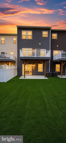 104 COMMERCE CENTER DR, Sicklerville, NJ 08081