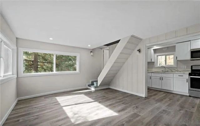 201 Hillside Spur, Cedar Glen, CA 92321