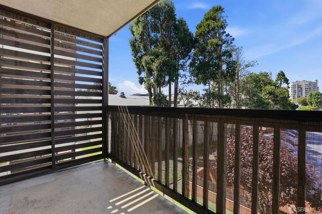 35 Lottie Bennett Lane 4, San Francisco, CA 94115