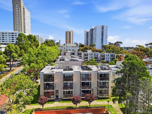 35 Lottie Bennett Lane 4, San Francisco, CA 94115