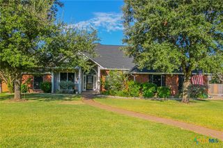 208 Richland Drive, Belton, TX 76513