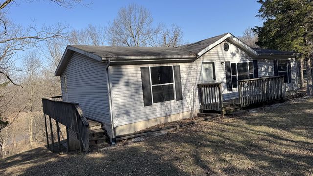 10495 & 10469 FERRY RD, Boonville, MO 65233