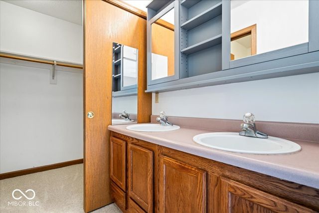 6035 Liverpool Lane, Indianapolis, IN 46236
