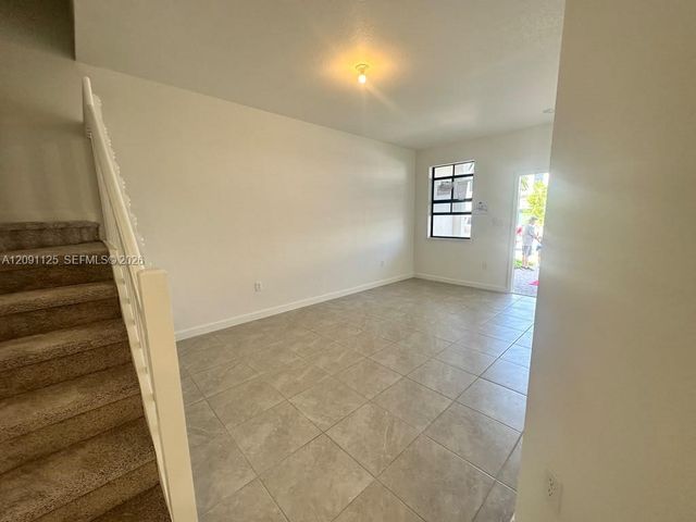23049 SW 129th Place 23049, Miami, FL 33170