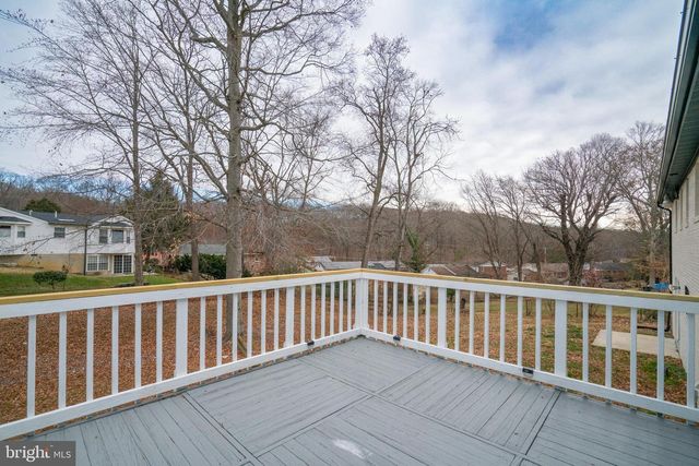 9702 UNDERWOOD CT, Fort Washington, MD 20744