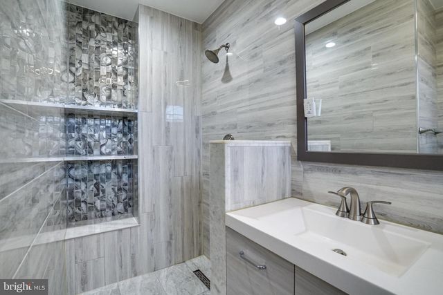 9702 UNDERWOOD CT, Fort Washington, MD 20744