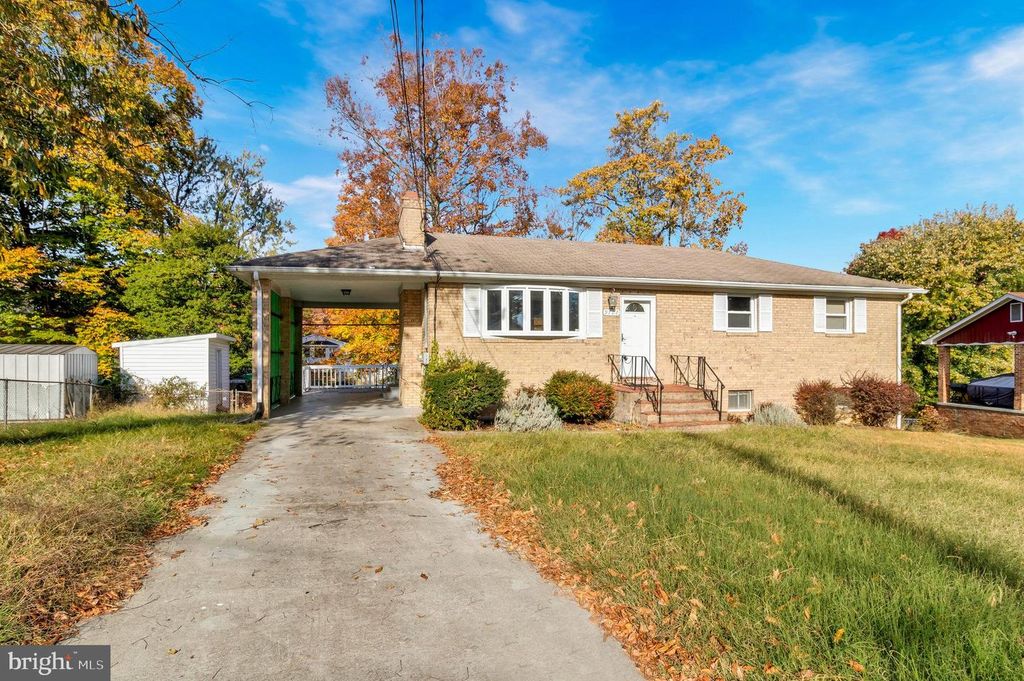 9702 UNDERWOOD CT, Fort Washington, MD 20744