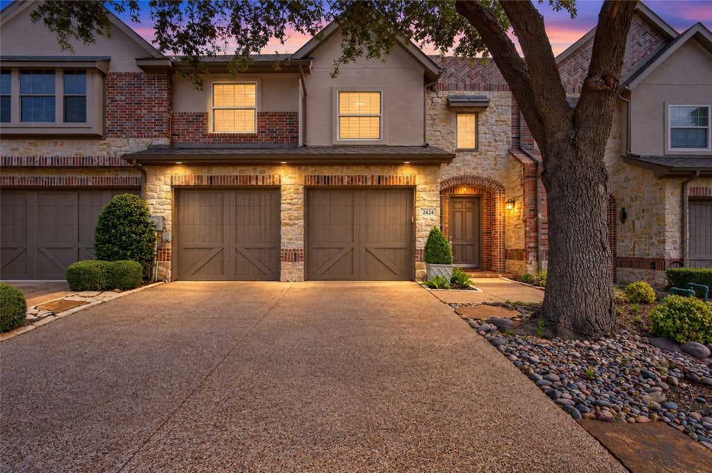 2424 Greymoore Drive, Frisco, TX 75034 — exterior