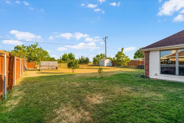 380 Lockwood Lane, Weatherford, TX 76087