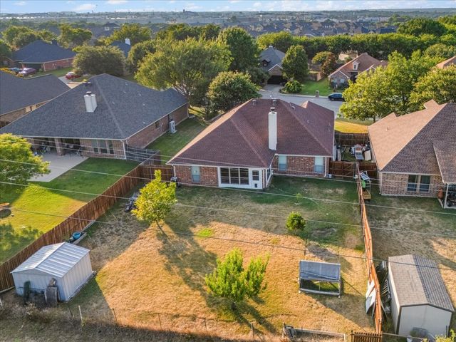 380 Lockwood Lane, Weatherford, TX 76087