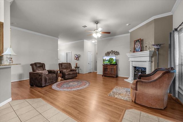 380 Lockwood Lane, Weatherford, TX 76087