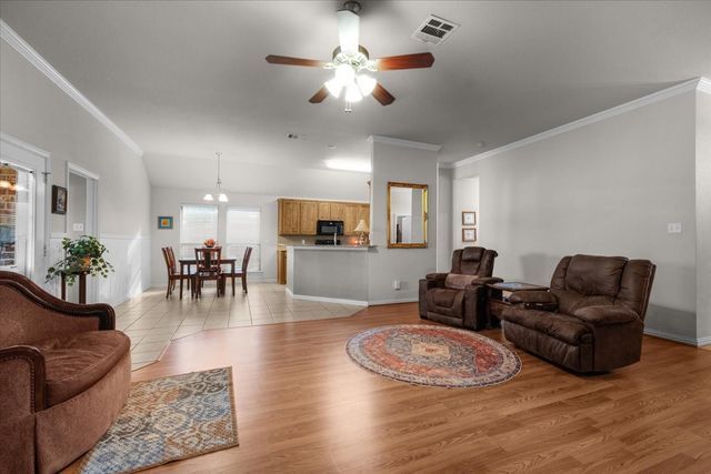 380 Lockwood Lane, Weatherford, TX 76087