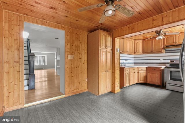 312 W RIDGE ST, Lansford, PA 18232