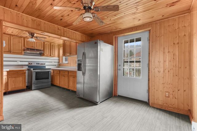 312 W RIDGE ST, Lansford, PA 18232