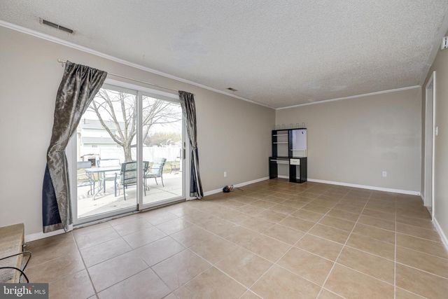 76 ARGYLE AVE, Blackwood, NJ 08012