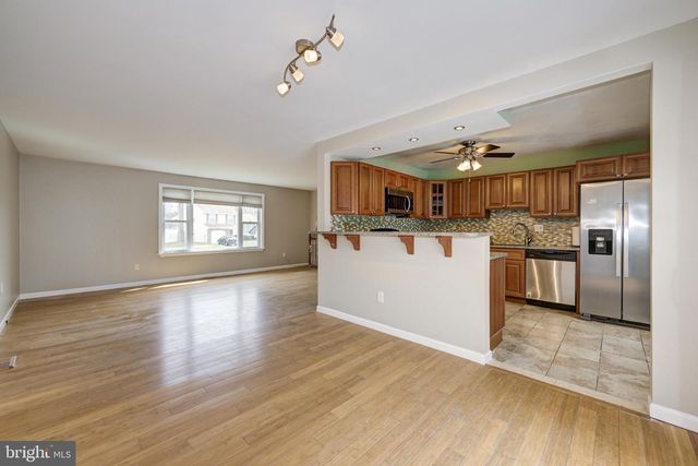 76 ARGYLE AVE, Blackwood, NJ 08012